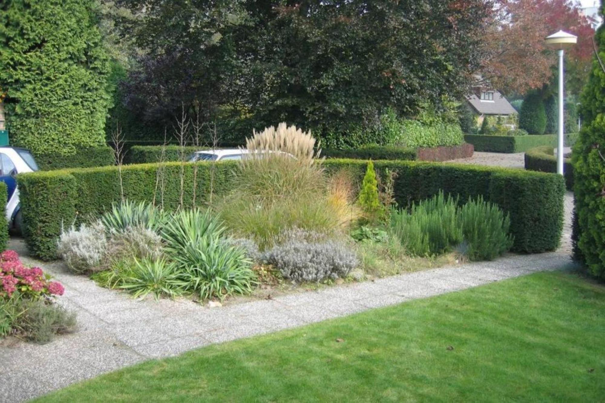 Ground Floor And Twin Bedroom In Luxurious With Beautiful Garden Very Near Tue And Centre Homestay